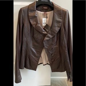 Brand new Danier leather jacket size small